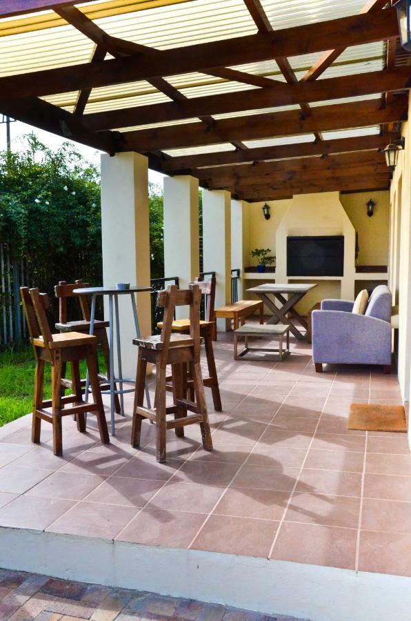 Kleinbosch Lodge Stellenbosch Bagian luar foto